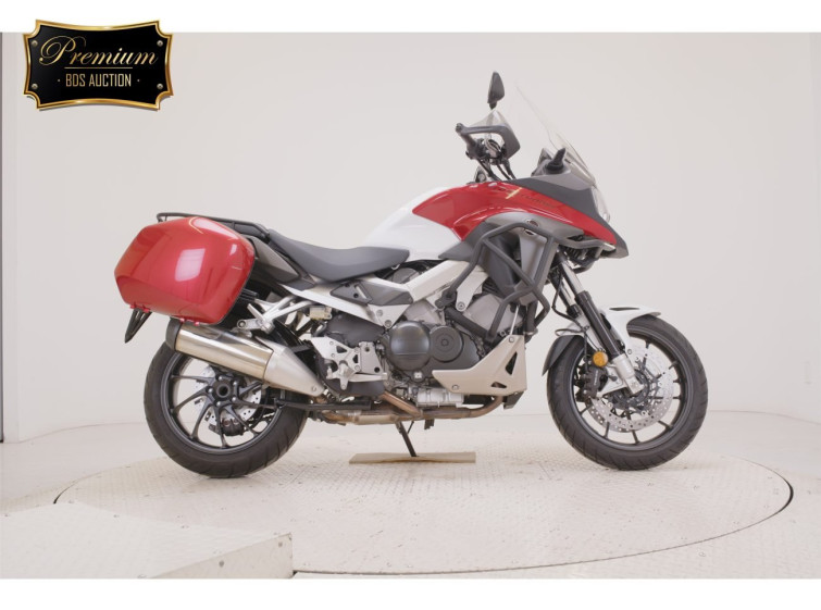 Мотоцикл Honda VFR800X CROSSRUNNER з пробігом 3476 km