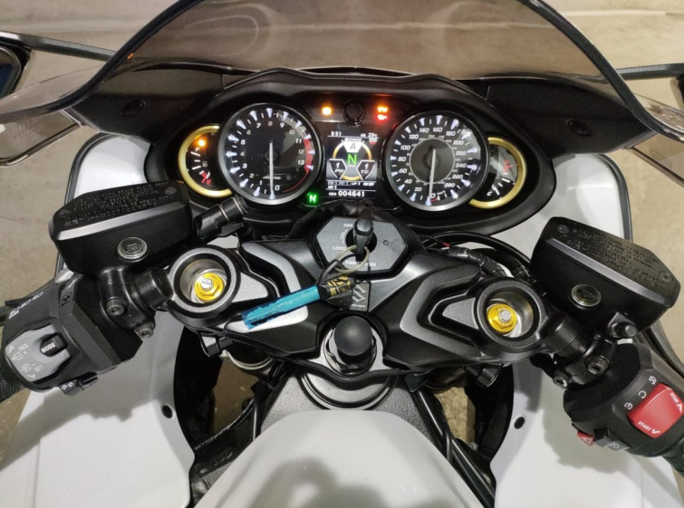 Мотоцикл Suzuki GSX1300R HAYABUSA с пробегом 4641 km