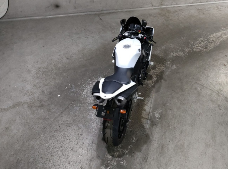 Мотоцикл Yamaha YZF-R1 с пробегом 19608 km