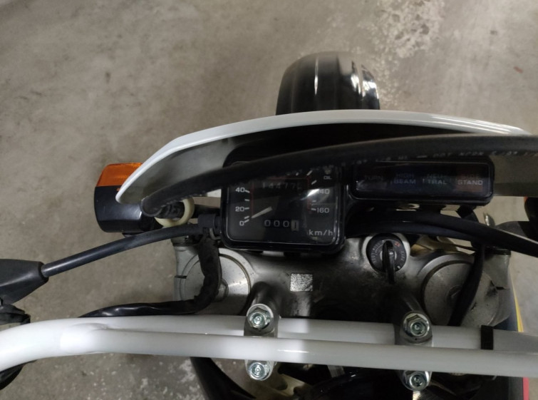 Мотоцикл Honda CRM250AR з пробігом 14477 km