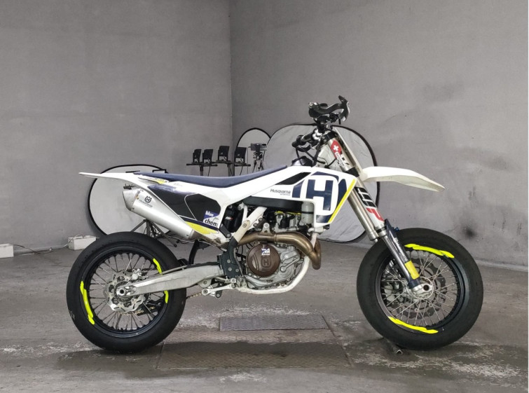 Мотоцикл Husqvarna FS450