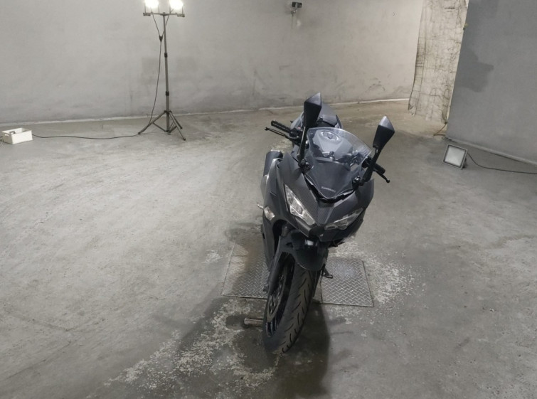 Мотоцикл Kawasaki NINJA250 с пробегом 18892 km