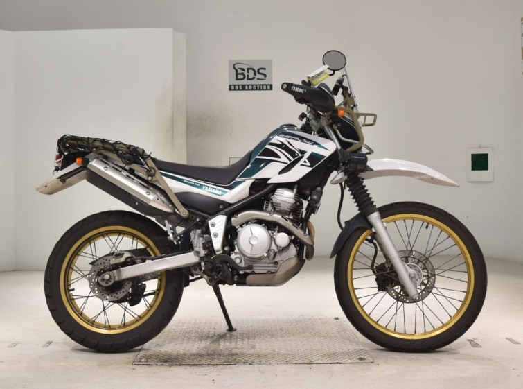 Мотоцикл Yamaha SEROW XT250 з пробігом 73152 km