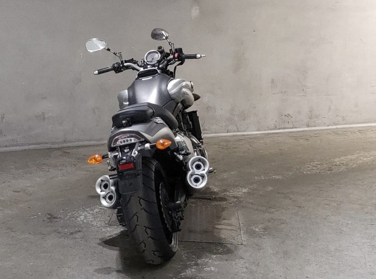 Мотоцикл Yamaha V-MAX1200 с пробегом 19010 km