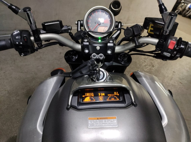 Мотоцикл Yamaha V-MAX1200 с пробегом 19010 km