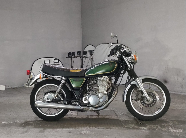 Мотоцикл Yamaha SR400 с пробегом 83814 km