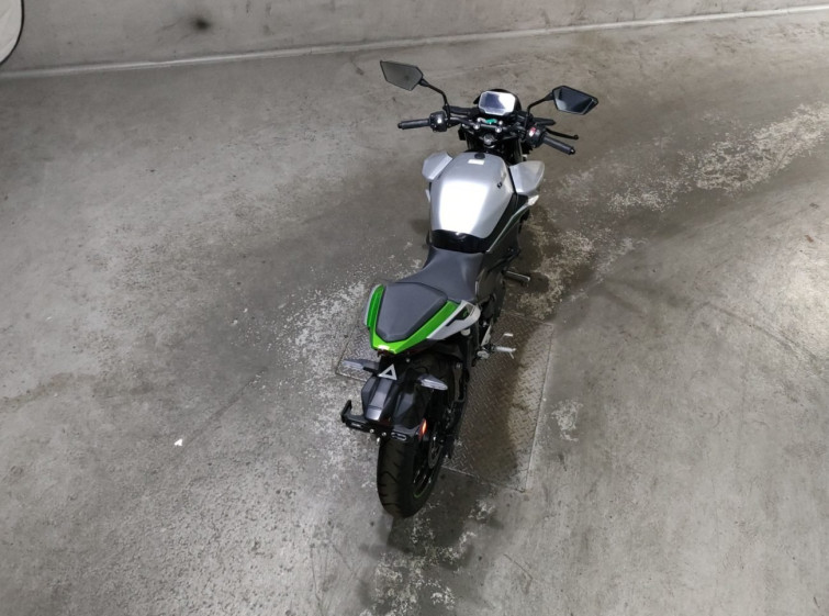 Мотоцикл Kawasaki Z E-1 с пробегом 46 km