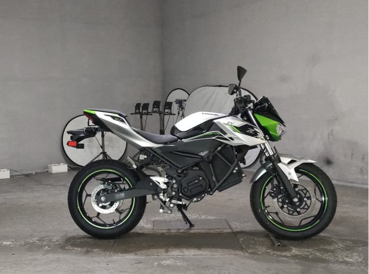 Мотоцикл Kawasaki Z E-1 с пробегом 46 km