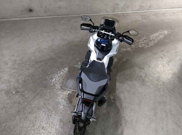 Мотоцикл Honda X-ADV750 с пробегом 54 km