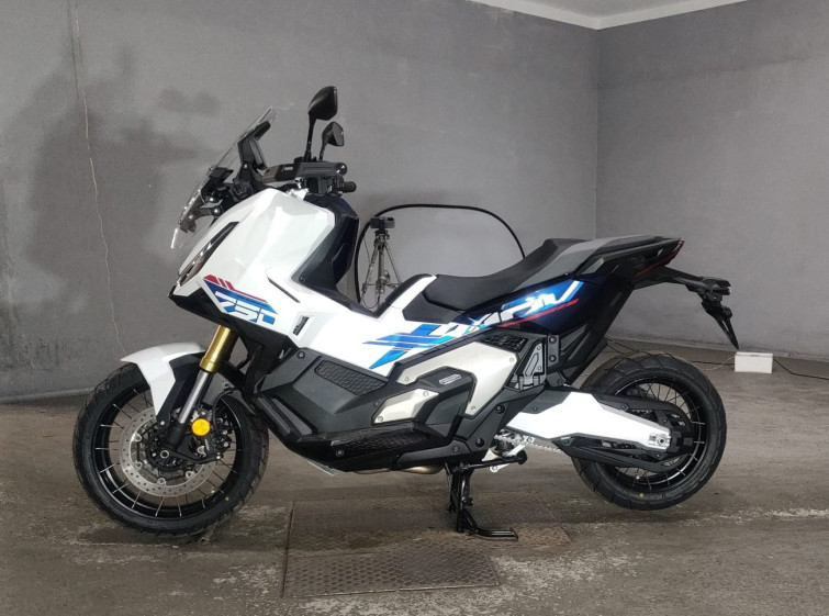 Мотоцикл Honda X-ADV750 с пробегом 54 km