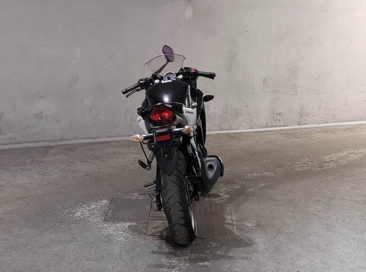 Мотоцикл Honda CBR250R с пробегом 43559 km