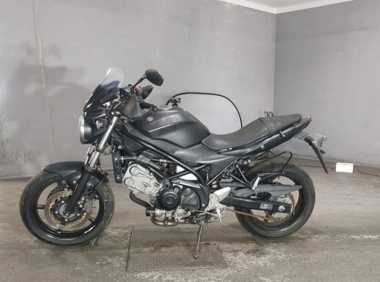 Мотоцикл Suzuki SV650 с пробегом 15051 km