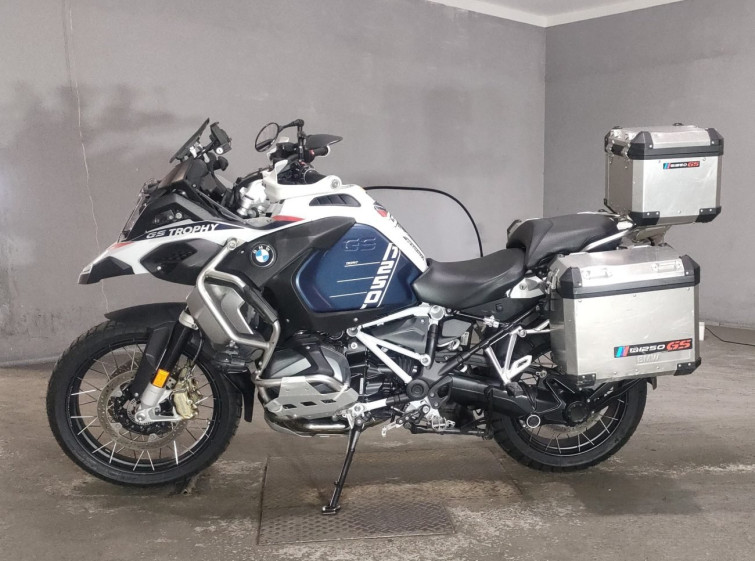 Мотоцикл BMW R1250GS ADVENTURE з пробігом 16263 km