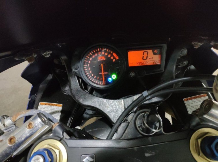 Мотоцикл Suzuki GSX-R600 з пробігом 48680 km