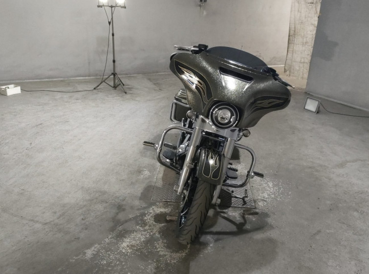 Мотоцикл HD SREET GLIDE FLHXS1690 з пробігом 20639 km