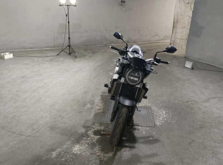 Мотоцикл Honda CB1000R с пробегом 4761 km