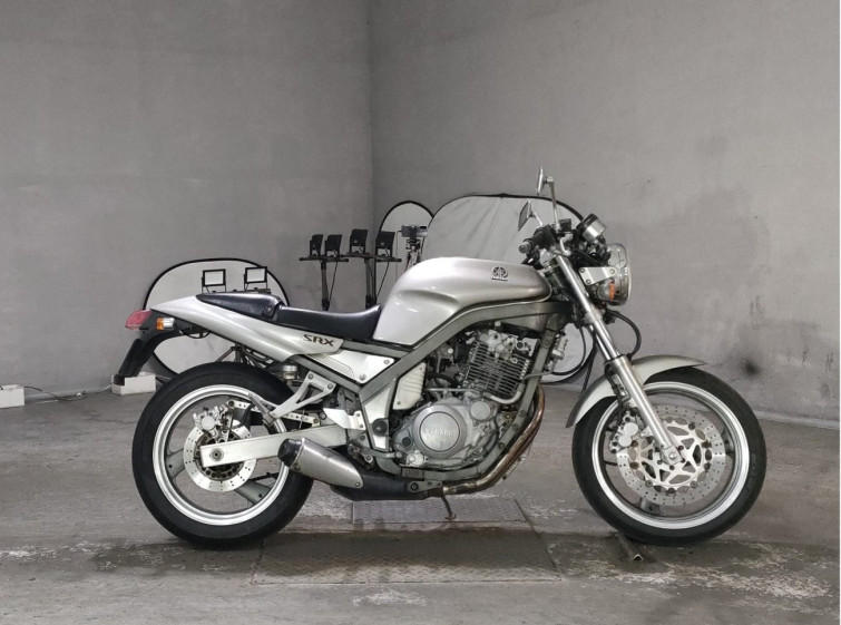 Мотоцикл Yamaha SRX400 з пробігом 18606 km