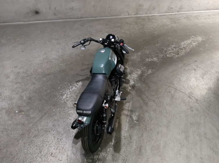Мотоцикл Moto Guzzi V7 STONE