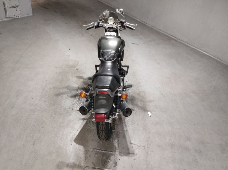 Мотоцикл Yamaha V-MAX1200 с пробегом 33000 km