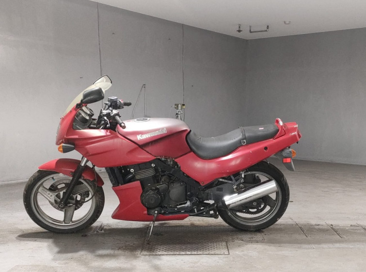 Мотоцикл Kawasaki EX-4 с пробегом 32671 km