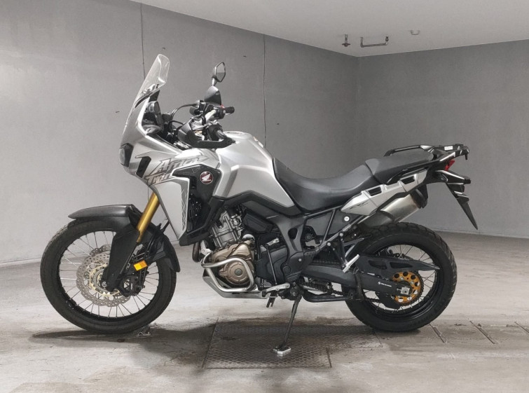 Мотоцикл Honda AFRICA TWIN з пробігом 35219 km