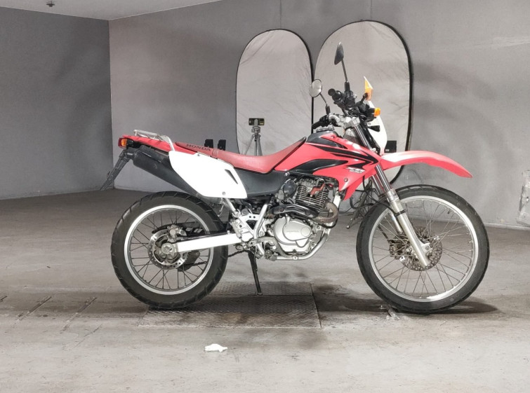 Мотоцикл Honda XR230 з пробігом 55817 km