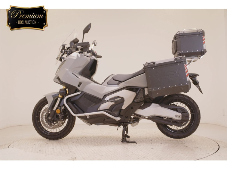 Мотоцикл Honda X-ADV750-2 с пробегом 5285 km