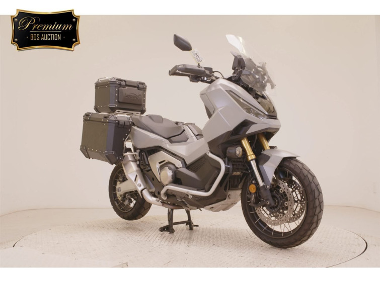 Мотоцикл Honda X-ADV750-2 с пробегом 5285 km
