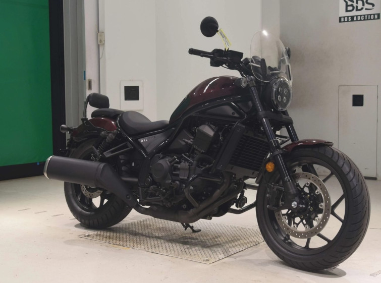 Мотоцикл Honda REBEL CMX1100DCT з пробігом 5700 km