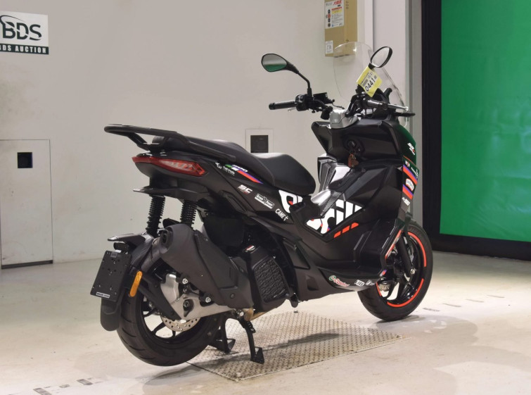 Мотоцикл Aprilia SR GT200 з пробігом 1030 km