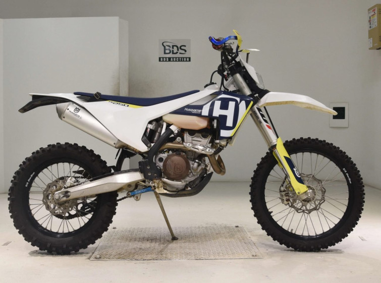 Мотоцикл Husqvarna FE250 с пробегом 500 km