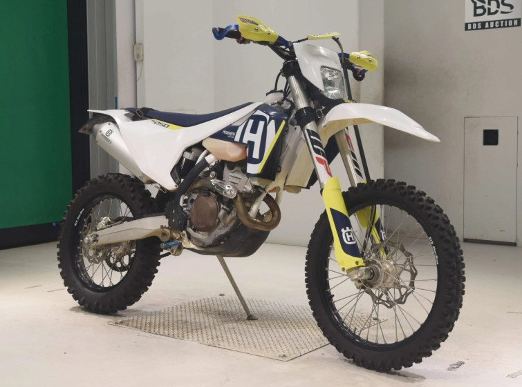 Мотоцикл Husqvarna FE250 с пробегом 500 km