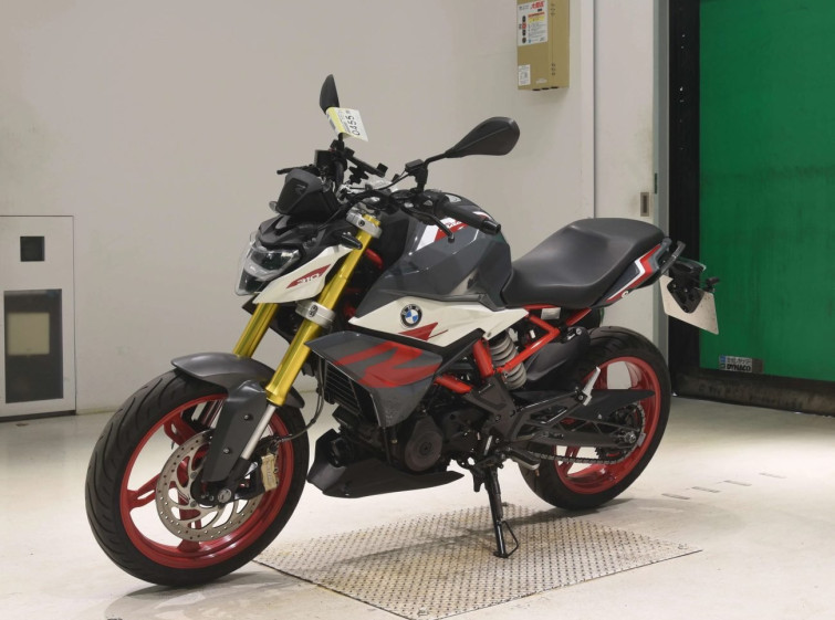 Мотоцикл BMW G310R с пробегом 9532 km