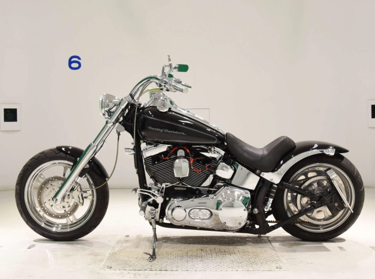 Мотоцикл HD DEUCE FXSTD1450