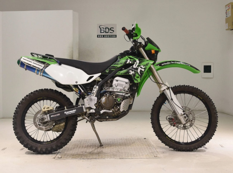 Мотоцикл Kawasaki KLX250 з пробігом 38413 km