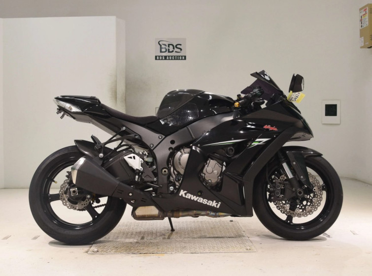 Мотоцикл Kawasaki NINJA ZX-10R з пробігом 22524 km
