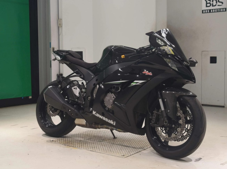 Мотоцикл Kawasaki NINJA ZX-10R з пробігом 22524 km