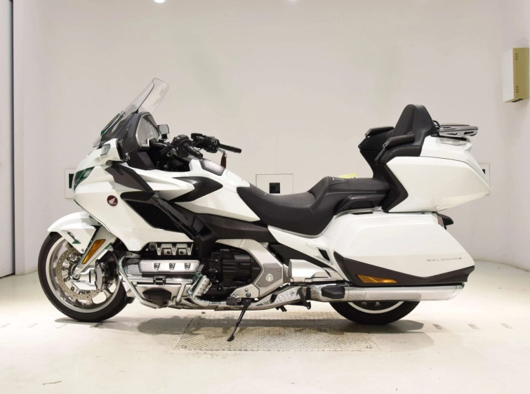 Мотоцикл Honda GL1800 TOUR D с пробегом 8057 km