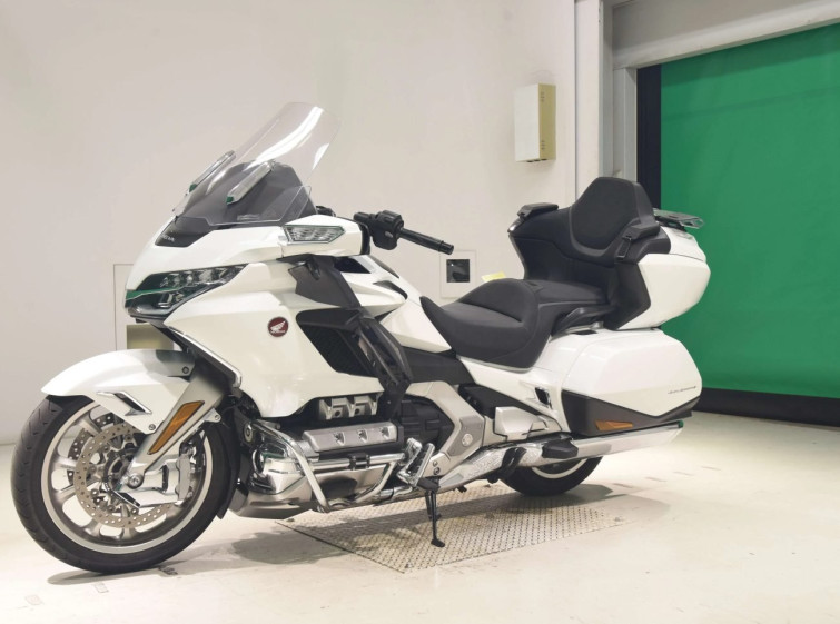 Мотоцикл Honda GL1800 TOUR D с пробегом 8057 km