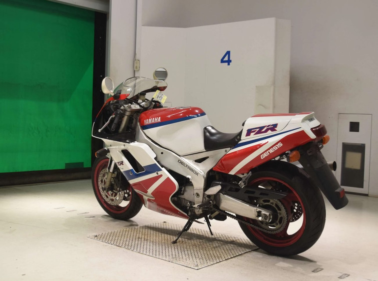 Мотоцикл Yamaha FZR1000 с пробегом 37178 km