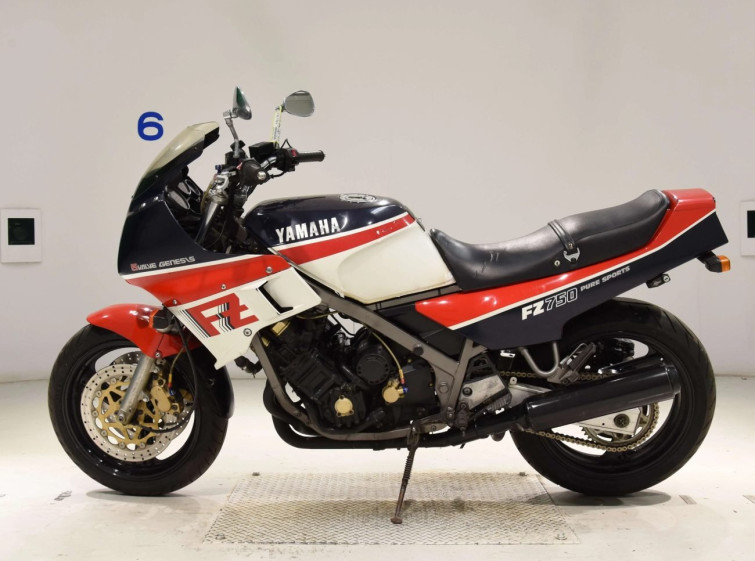 Мотоцикл Yamaha FZ750 с пробегом 24441 km