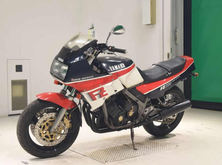 Мотоцикл Yamaha FZ750 с пробегом 24441 km