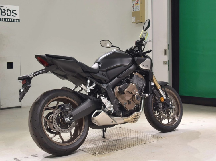 Мотоцикл Honda CB650R-2E CLUTCH с пробегом 379 km