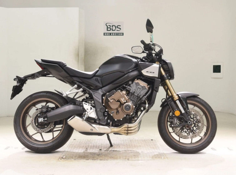 Мотоцикл Honda CB650R-2E CLUTCH с пробегом 379 km