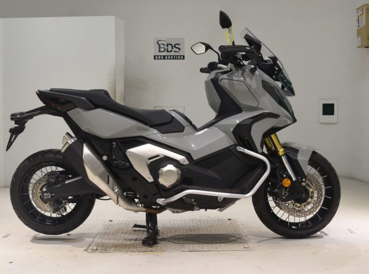 Мотоцикл Honda X-ADV750-2 с пробегом 16530 km