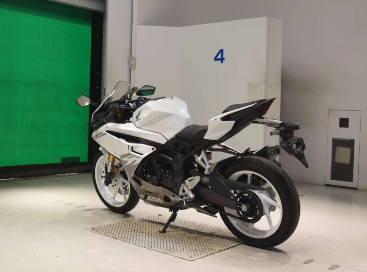 Мотоцикл Honda CBR250RRA с пробегом 22337 km