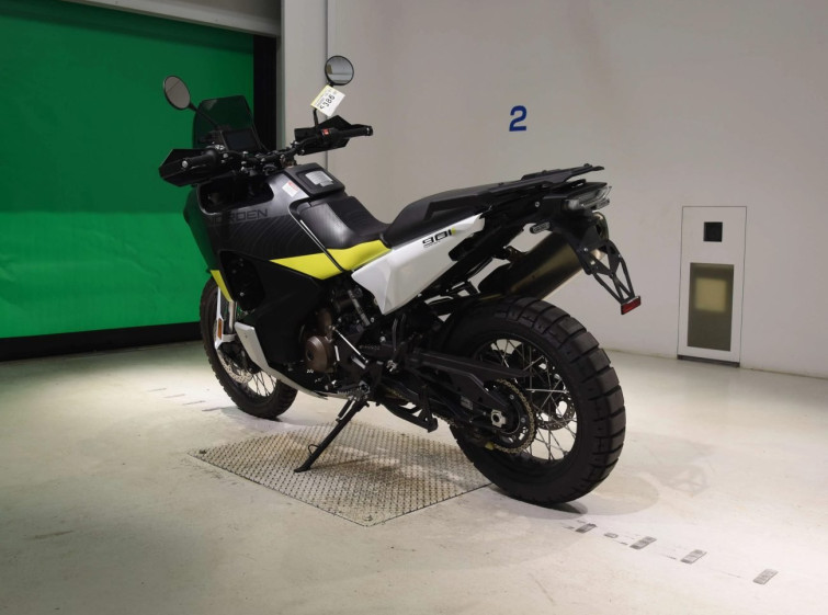 Мотоцикл Husqvarna NORDEN901 с пробегом 5616 km