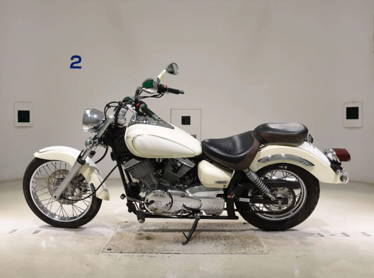 Мотоцикл Yamaha DRAGSTAR XVS250 с пробегом 12947 km