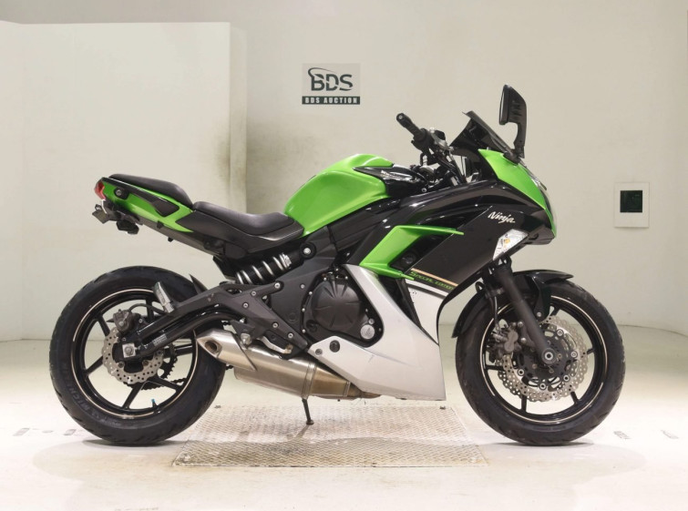Мотоцикл Kawasaki NINJA400 с пробегом 21987 km