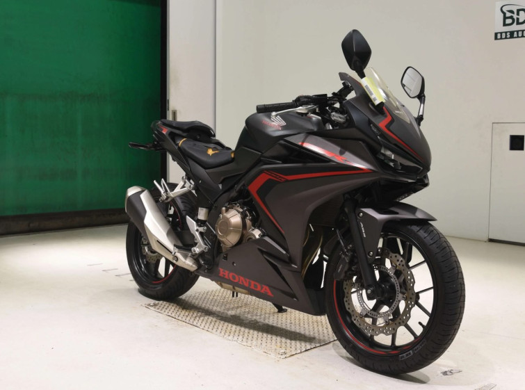 Мотоцикл Honda CBR400R с пробегом 24531 km